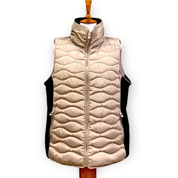 Like New Calvin Klein Performance Puffer Vest Ribbed Knit Side Panels Tan Black - Picture 3 of 15